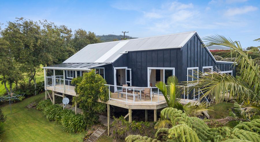  at 127 Wairau Road, Oakura