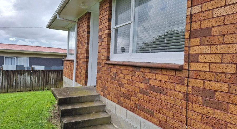  at 8/115 Station Road, Papatoetoe, Auckland