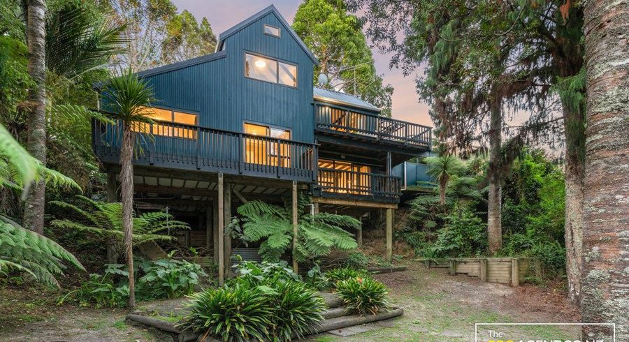  at 196 Godley Road, Titirangi, Waitakere City, Auckland