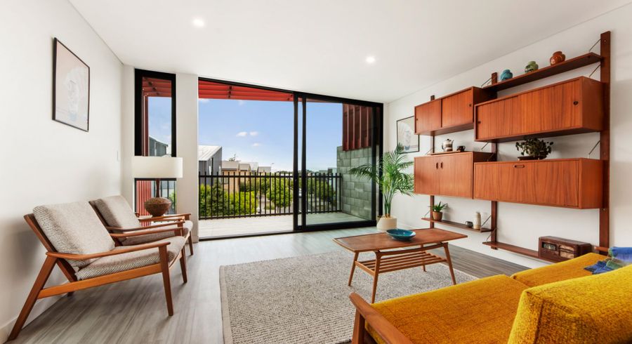  at 7 Nugget Avenue, Hobsonville, Waitakere City, Auckland