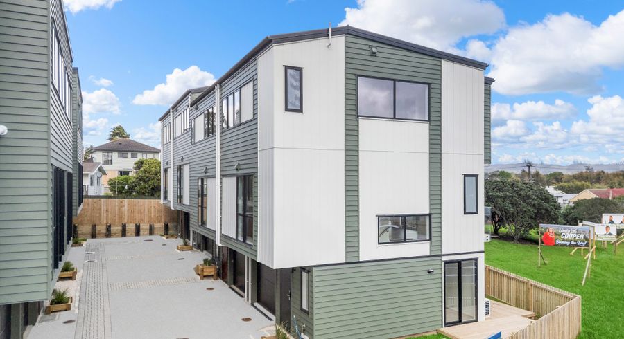  at Lot 2/125 Universal Drive, Henderson, Waitakere City, Auckland