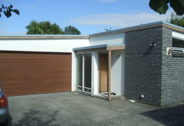  at 389A Dey Street, Hamilton East, Hamilton