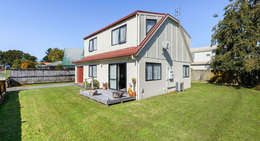  at 100 Thompson Street, Cambridge, Waipa, Waikato