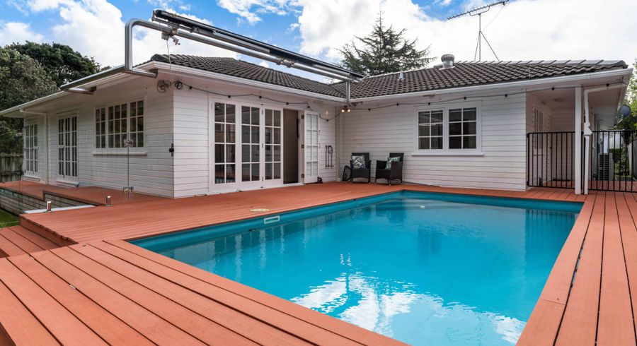  at 9 Third View Avenue, Beachlands, Manukau City, Auckland