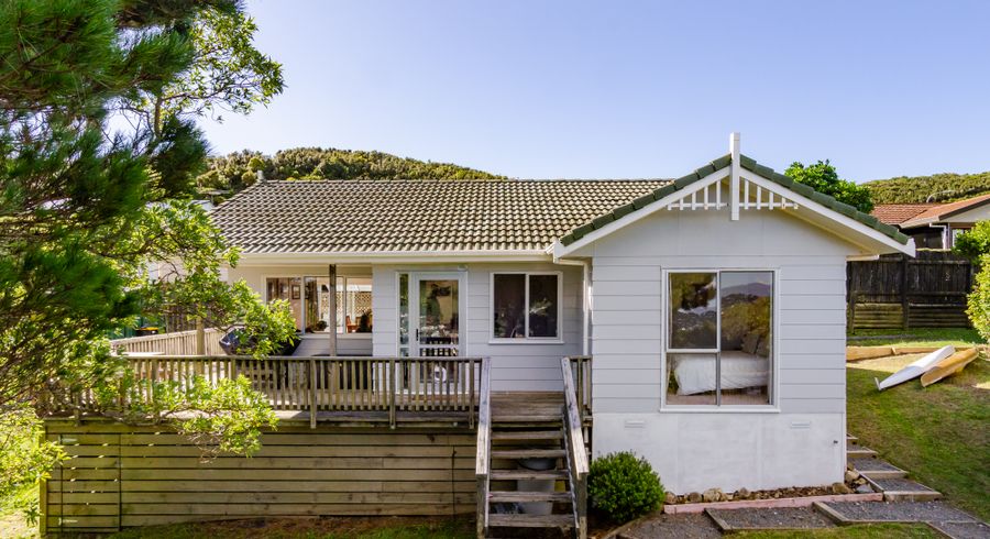  at 89B Montgomery Avenue, Karori, Wellington