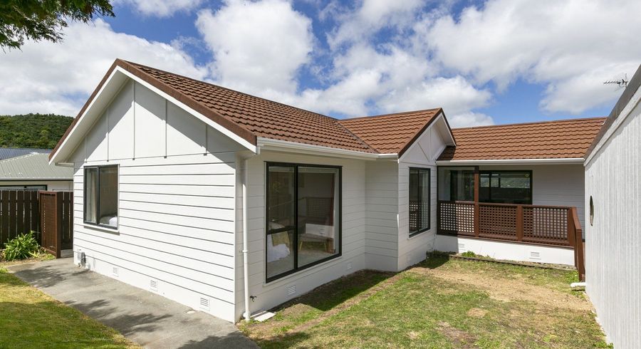  at 2 Stockden Place, Karori, Wellington