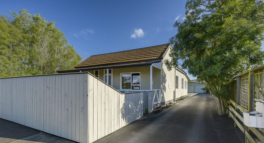  at 2 Avondale Road, Taradale, Napier, Hawke's Bay