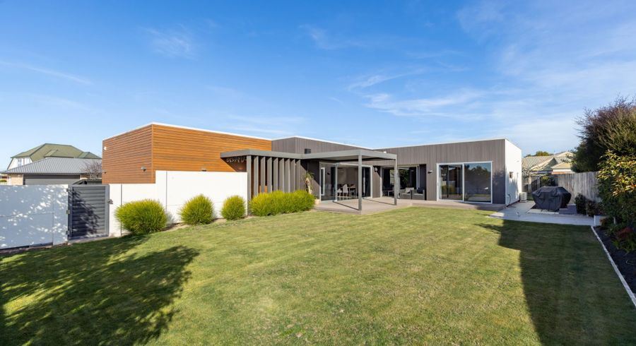  at 11 Saint Pauls Place, Burwood, Christchurch City, Canterbury