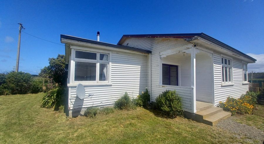  at 858 Papatotara Road, Papatotara, Tuatapere