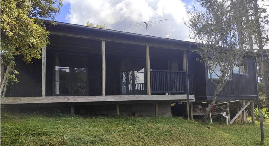  at 121A Forest Hill Road, Henderson, Waitakere City, Auckland