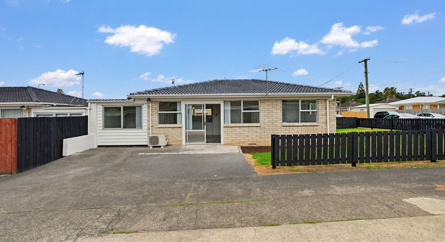  at 1/5 Royal Arch Place,, Rosehill, Papakura, Auckland