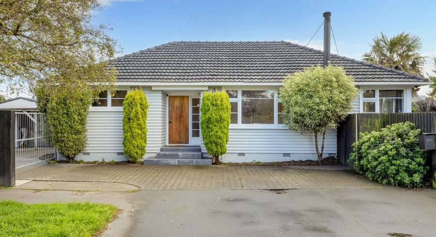  at 911 Ferry Road, Woolston, Christchurch City, Canterbury
