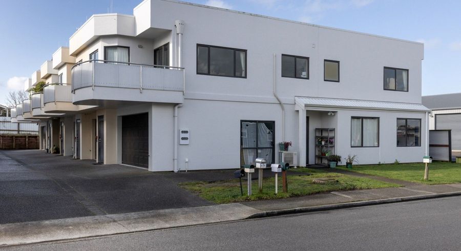  at 33A Enterprise Drive, Papamoa Beach, Papamoa