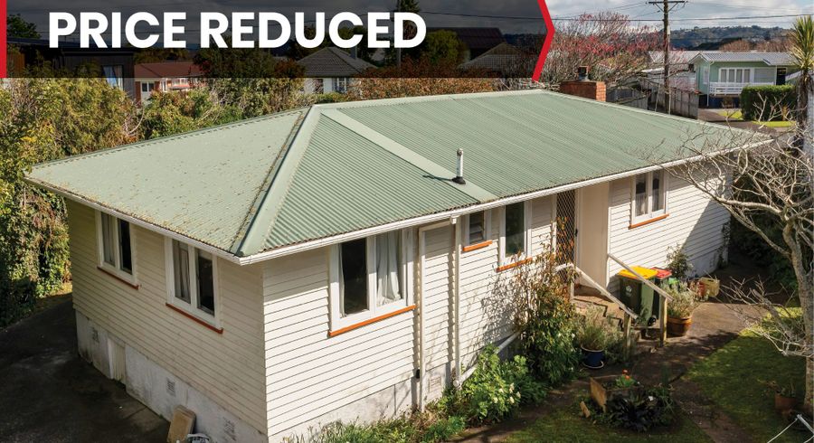  at Mangere Bridge, Manukau City, Auckland