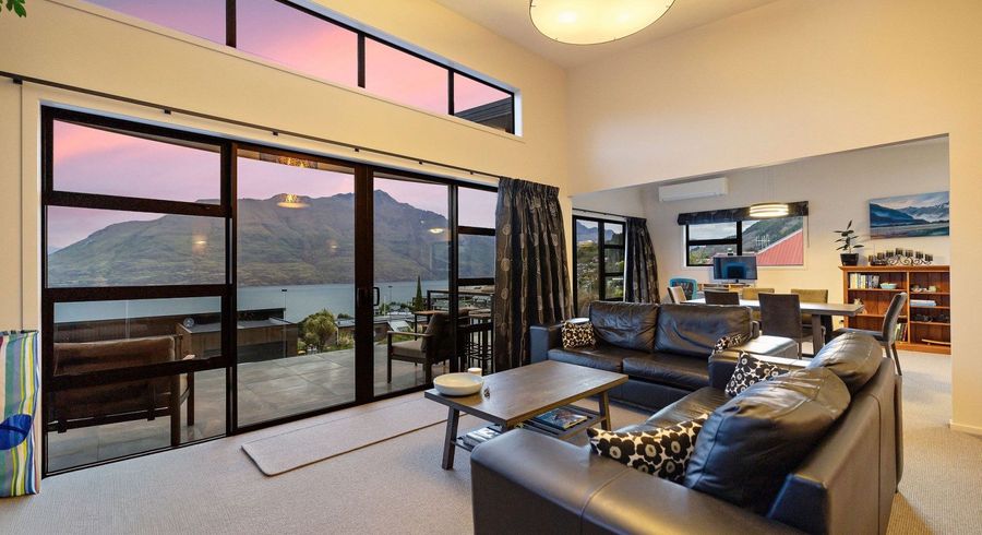 at 70 Wynyard Crescent, Fernhill, Queenstown-Lakes, Otago