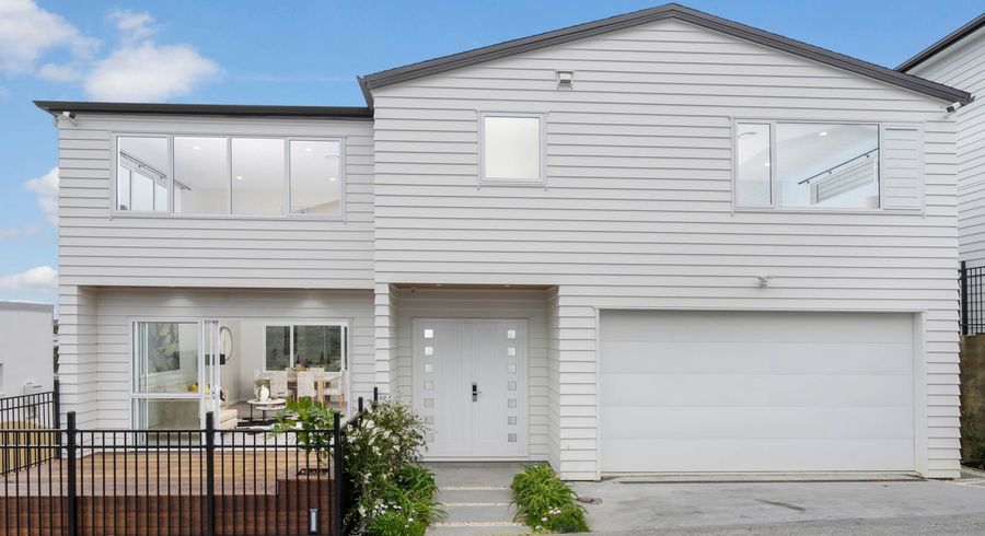  at 45E The Avenue, Albany, Auckland