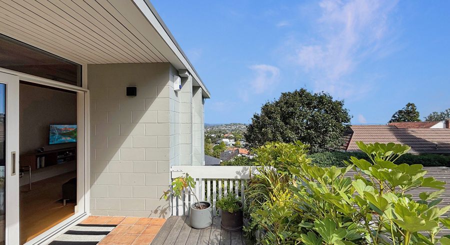  at 4/24A Landscape Road, Mount Eden, Auckland City, Auckland