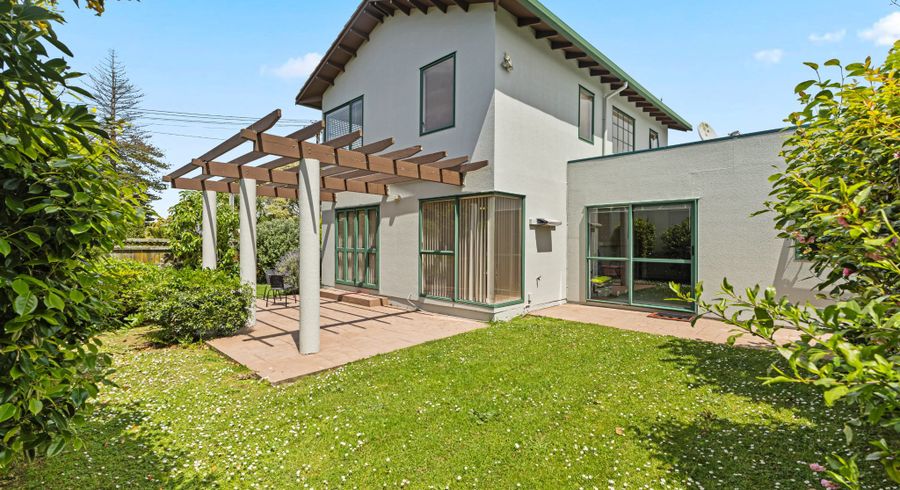  at 1/17 Riverview Road, Panmure, Auckland