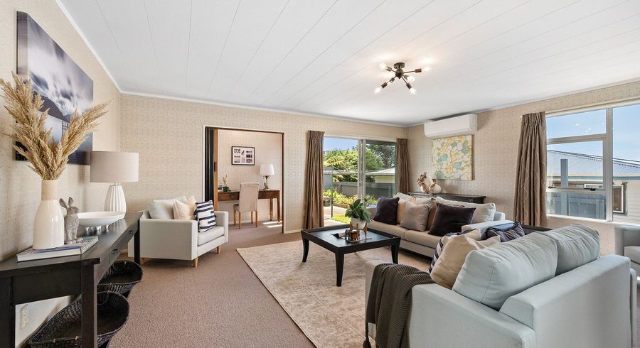  at 7 Tree Top Lane, Paparangi, Wellington, Wellington