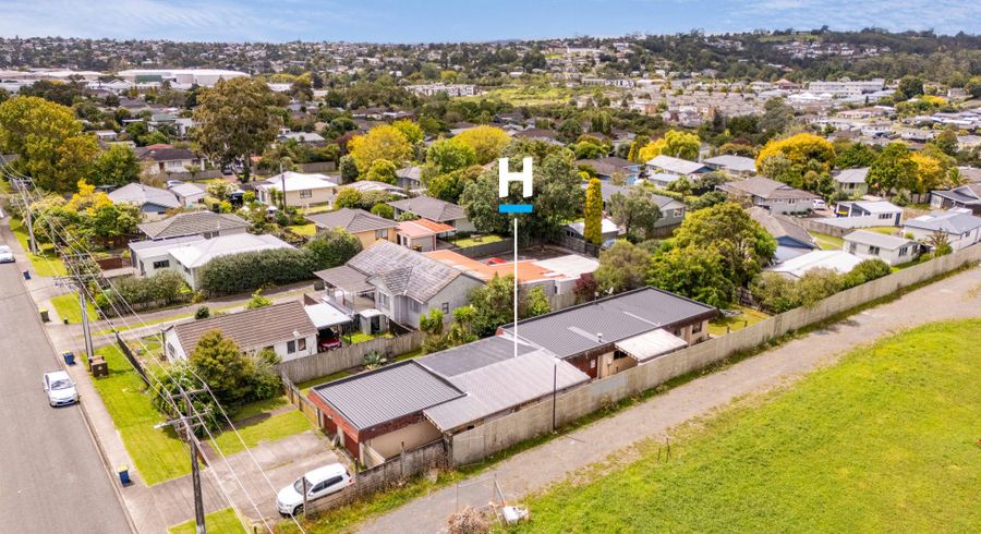  at 130A Bruce McLaren Road, Henderson, Waitakere City, Auckland