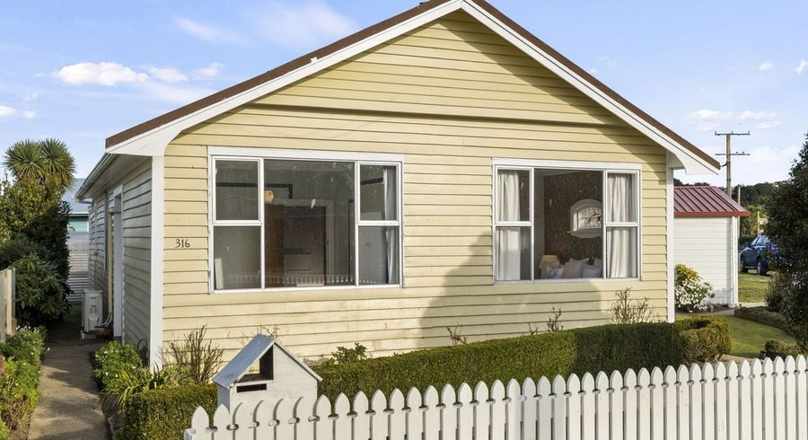  at 316 Tomahawk Road, Ocean Grove, Dunedin, Otago