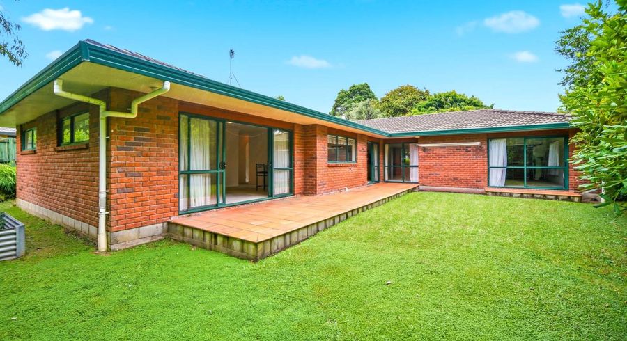  at 44 Princeton Parade, Albany, North Shore City, Auckland