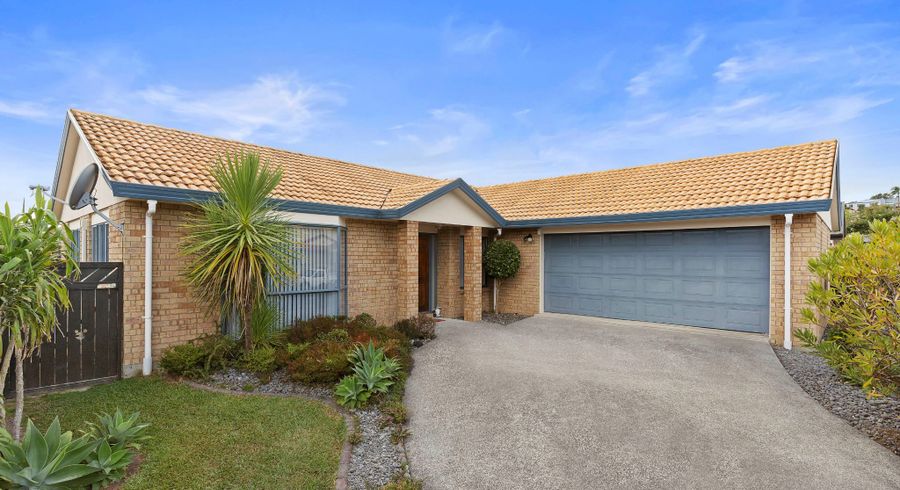  at 45 Roy Maloney Drive, Henderson, Auckland