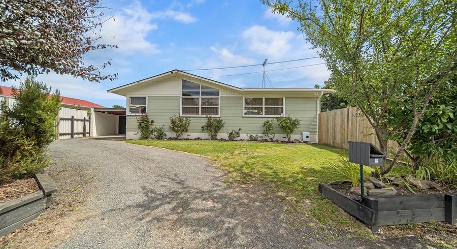  at 17 Chelmsford Street, Silverdale, Hamilton, Waikato