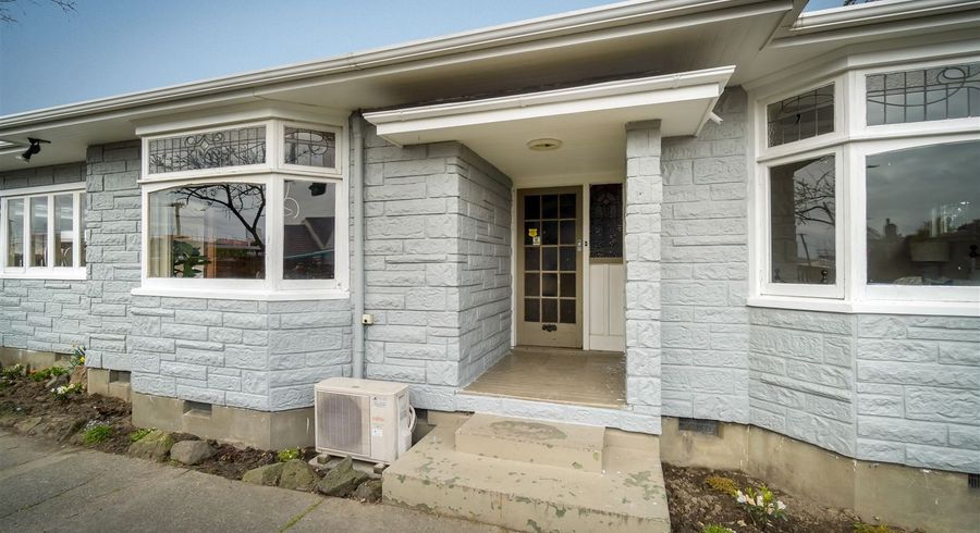  at 2 Milton Street, Somerfield, Christchurch