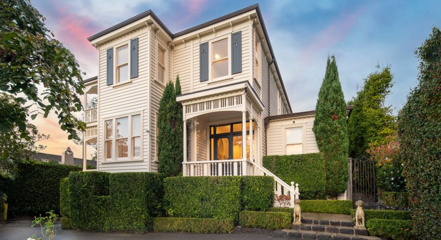  at 3 Eastbourne Road, Remuera, Auckland