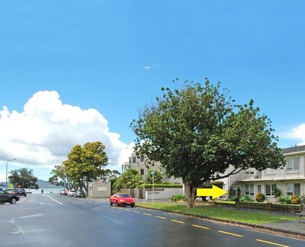  at 2/4 Averill Avenue, Kohimarama, Auckland