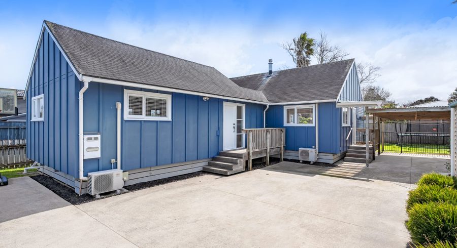  at 1A Stokes Avenue, Te Atatu Peninsula, Waitakere City, Auckland