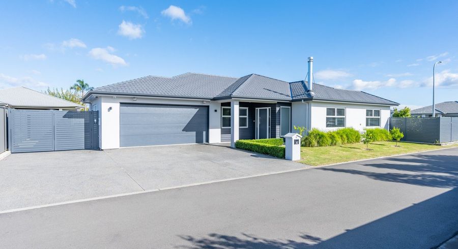  at 4 Young Place, Taradale, Napier