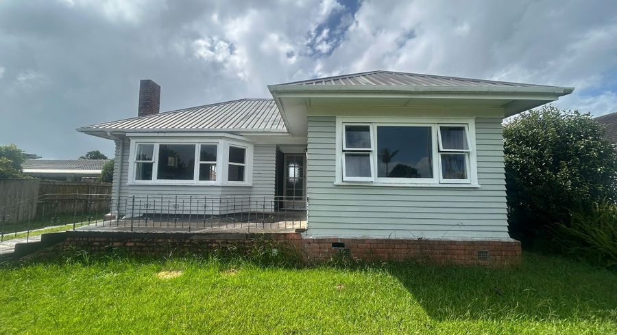  at 102 Ridge Road, Howick, Manukau City, Auckland