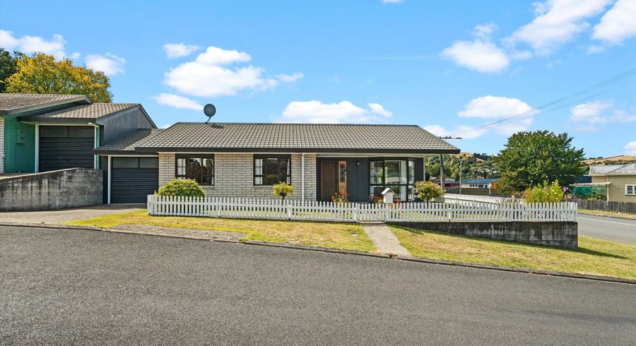 at 2 St Lukes Crescent, Te Kuiti