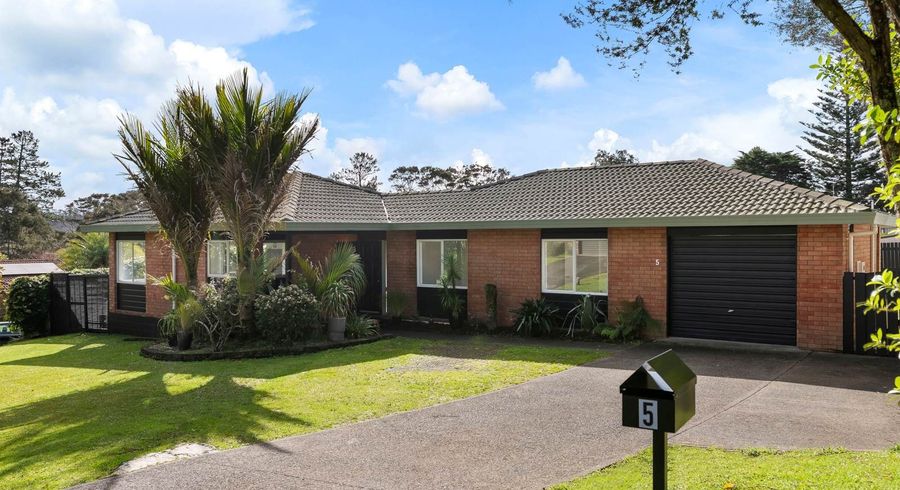  at 5 Meynell Court, Glen Eden, Waitakere City, Auckland