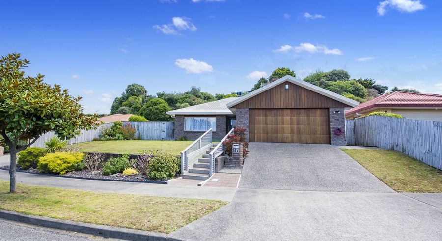  at 10 Leanne Way, Waikanae Beach, Waikanae