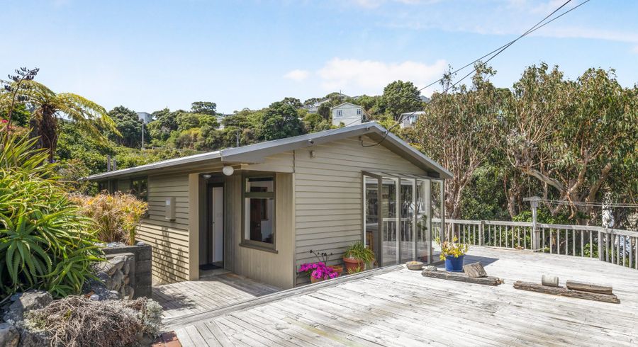  at 9 Greenview Way, Miramar, Wellington