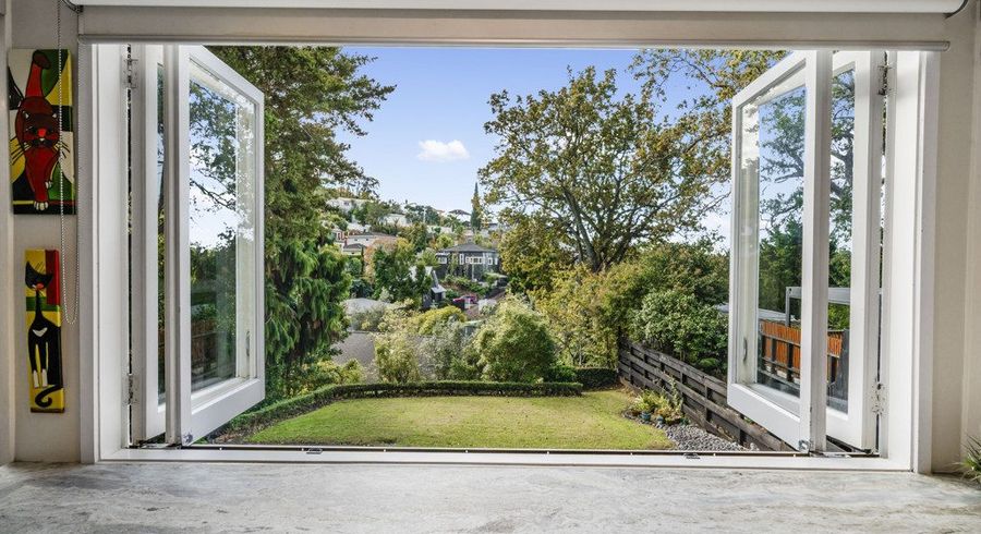  at 48 Eastbourne Road, Remuera, Auckland City, Auckland