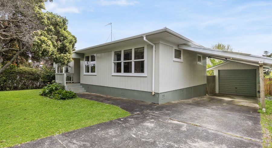 at 68 Second View Avenue, Beachlands, Auckland