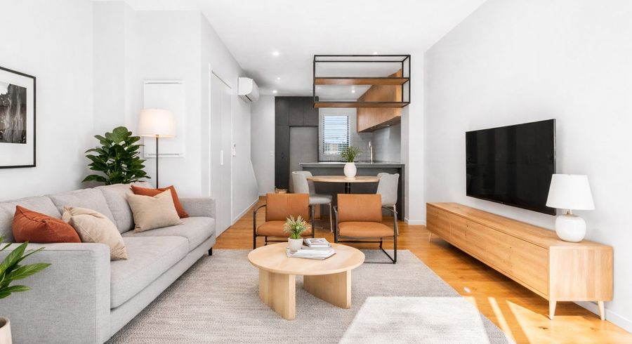  at 6/7 Boyd Avenue, Mangere Bridge, Manukau City, Auckland