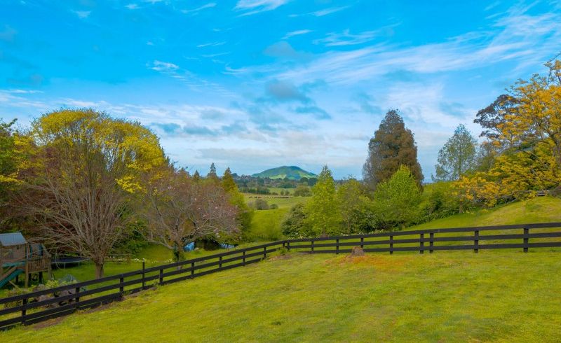  at 1708 Cambridge Road, Te Awamutu