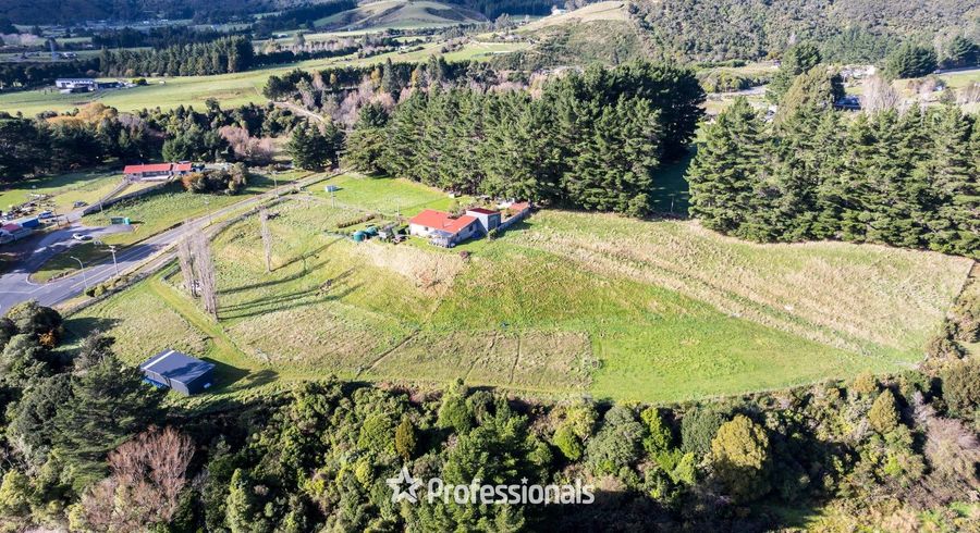  at 1712 State Highway 2, Kaitoke, Upper Hutt, Wellington