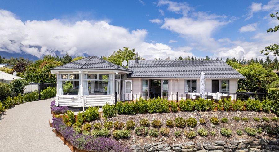  at 25 Oregon Drive, Kelvin Heights, Queenstown-Lakes, Otago