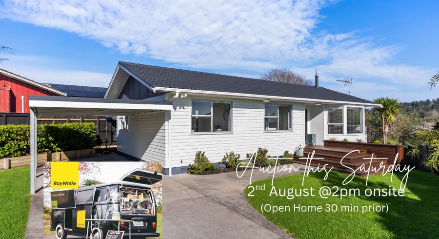  at 110 Lantana Road, Green Bay, Auckland