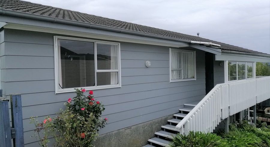  at 111 Norana Road, Timberlea, Upper Hutt, Wellington