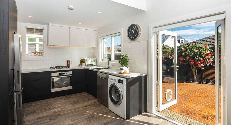  at 1/1 Mersey Street, St. Albans, Christchurch City, Canterbury