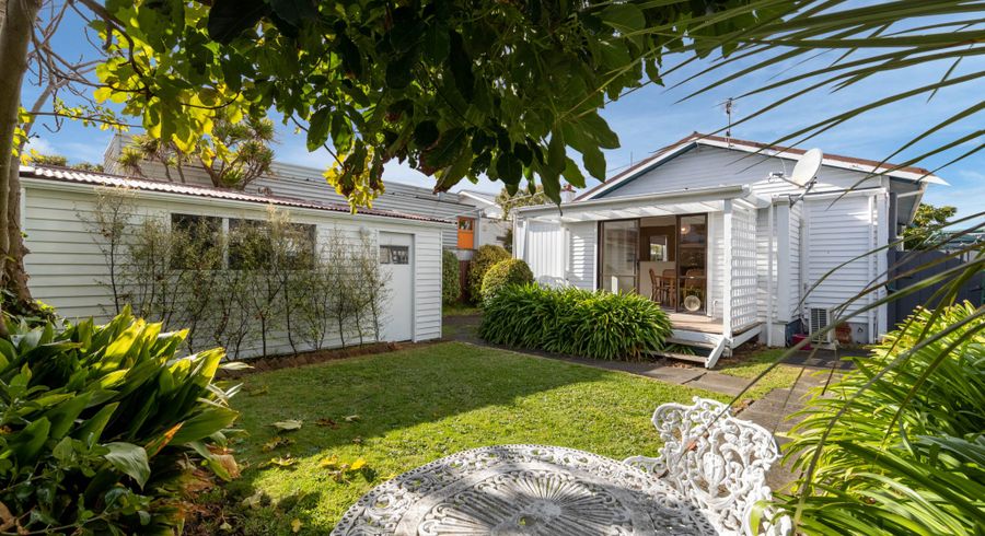  at 11 Jessie Street, Petone, Lower Hutt