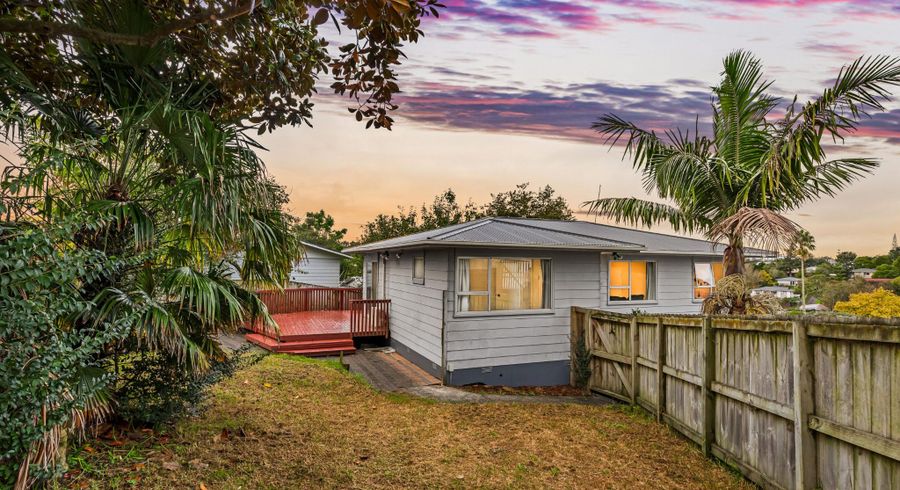  at 18 Solar Road, Glen Eden, Waitakere City, Auckland