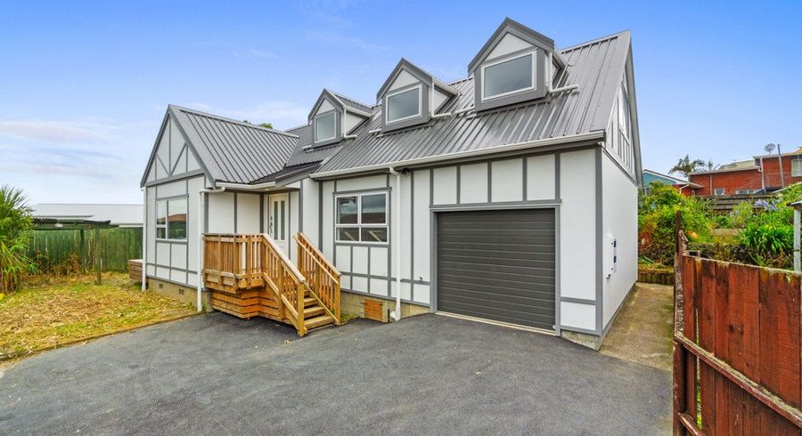  at 10b Harding Avenue, Te Atatu South, Waitakere City, Auckland